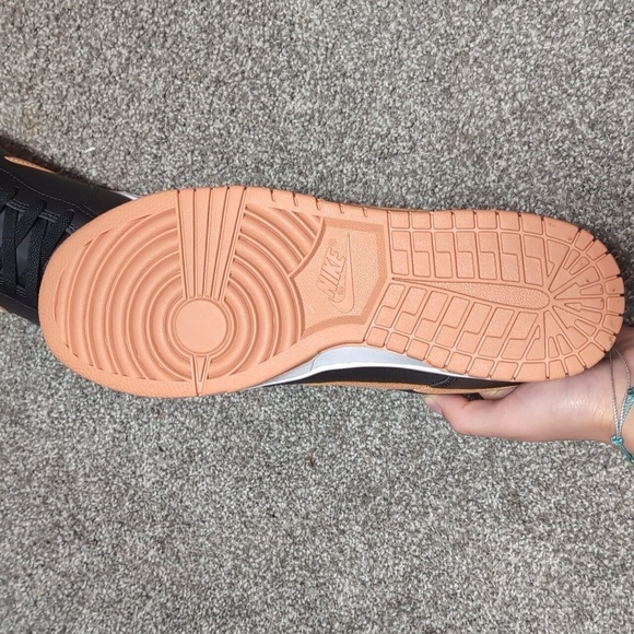 Nike Black and Brown Sneakers - Picture 5 of 9